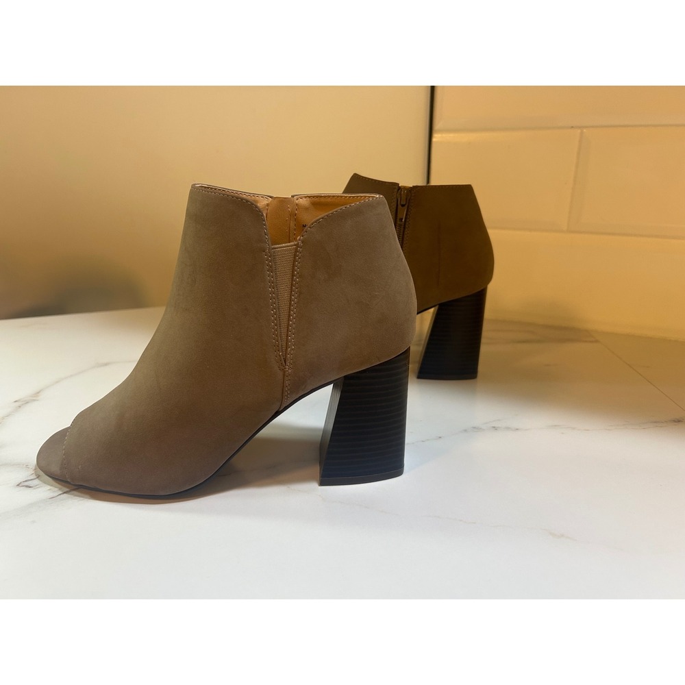 Market & Spruce Taupe Faux Suede Peep Toe Ankle Boots Block‎ Heel Womens 9